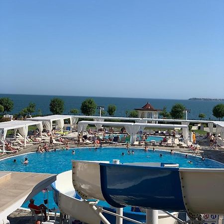 Private Apartment 49 In Prestige Fort Beach Hotel Sveti Vlas Exterior photo