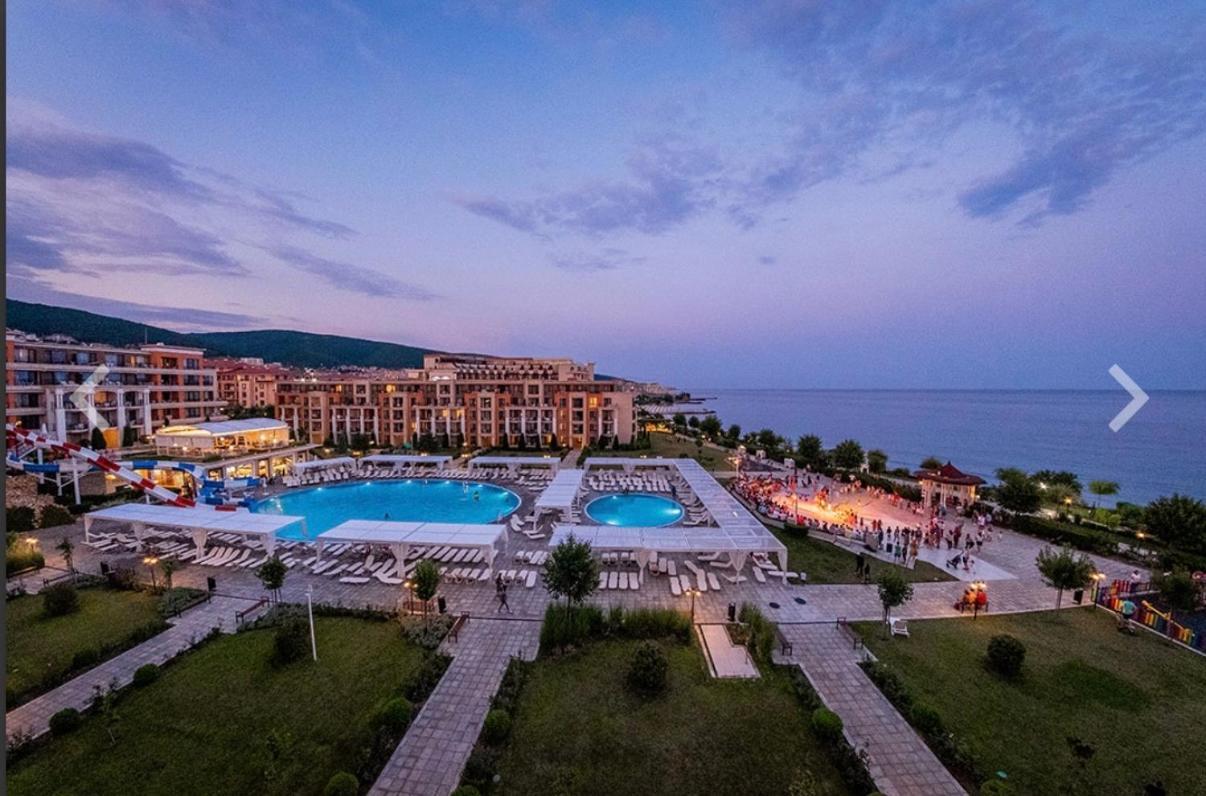 Private Apartment 49 In Prestige Fort Beach Hotel Sveti Vlas Exterior photo