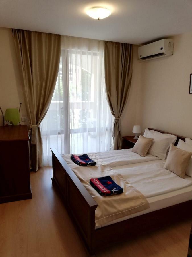 Private Apartment 49 In Prestige Fort Beach Hotel Sveti Vlas Exterior photo