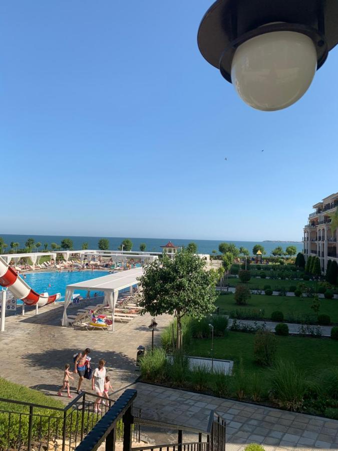 Private Apartment 49 In Prestige Fort Beach Hotel Sveti Vlas Exterior photo